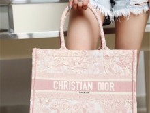 迪奥Dior新款粉色老虎刺绣Book tote