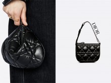 Dior 全新迷你手袋 Caro Tulip，缩卷包身成 fortune cookie！