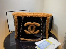 Chanel AS1167 B01613 N4130 毛茸茸购物包