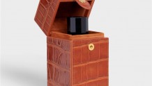 CELINE 推出 MAISON CELINE 系列香水收纳盒