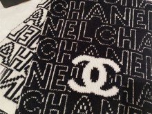 Chanel ｜21秋冬新款黑白羊绒双面围巾