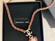 Chanel 21K 红色桃心项链，推！