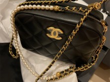 Chanel珍珠相机包