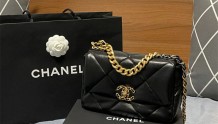 还是对Chanel AS1160 19下手了，明明决定不再买包了