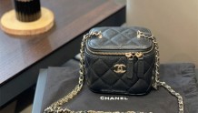  Chanel 22p双C链条盒子包