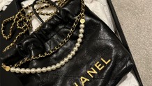 Chanel 23S mini22珍珠链条包上身✨