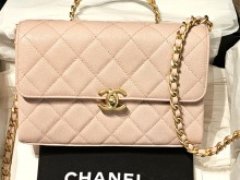 终于在 xhs 找到这款叫Chanel 23S Carry Me